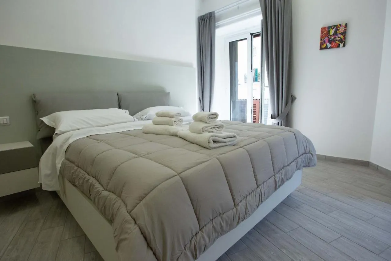 La Corte Dei Borboni By Dimorra Nápoly Apartman